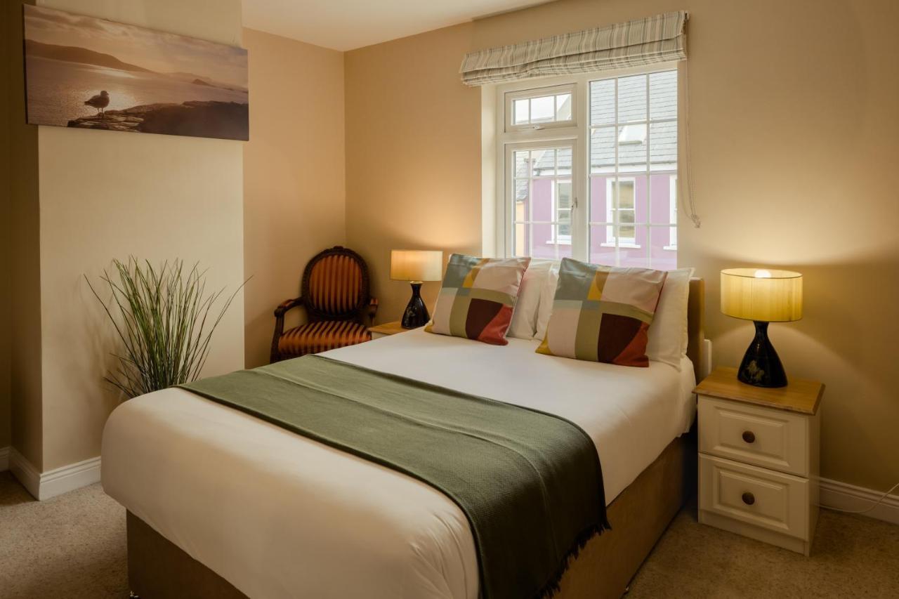 Seaview Heights Bed and Breakfast Ντίνγκλε Εξωτερικό φωτογραφία