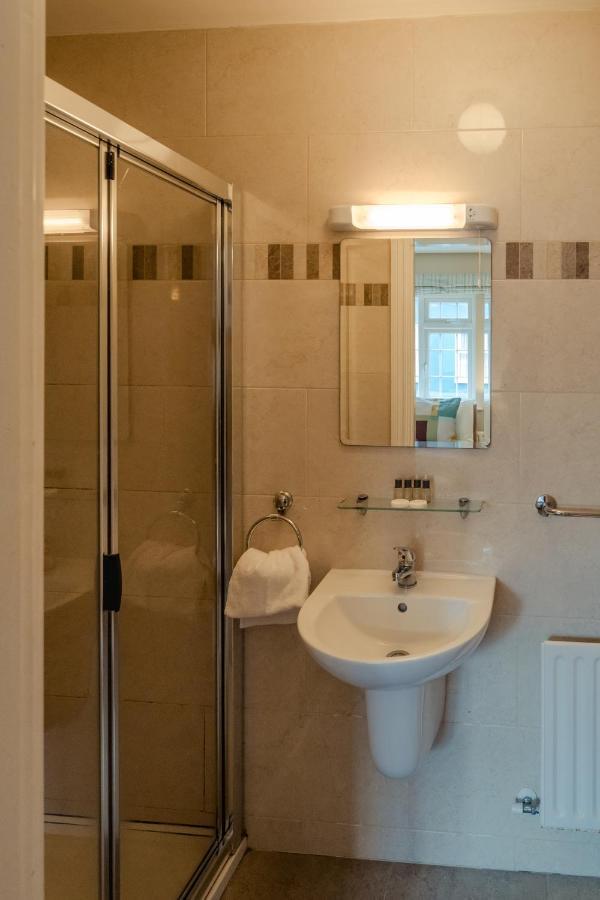 Seaview Heights Bed and Breakfast Ντίνγκλε Εξωτερικό φωτογραφία