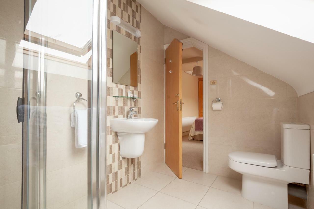 Seaview Heights Bed and Breakfast Ντίνγκλε Εξωτερικό φωτογραφία